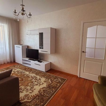 Apartmán Center Luck Exteriér fotografie